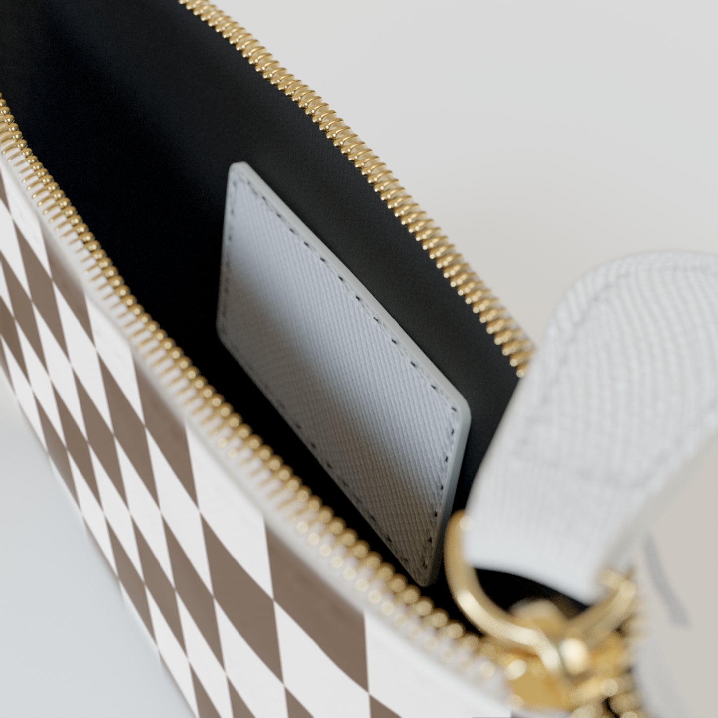 H A Z E L U N E - Make Up Bag