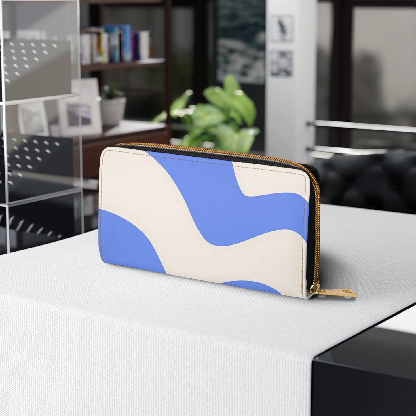 B L U E . W A V Y - Zipper purse