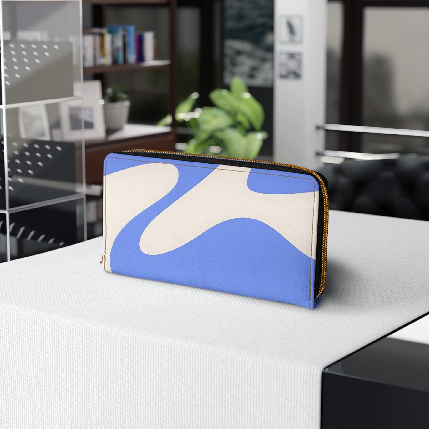 B L U E . W A V Y - Zipper purse