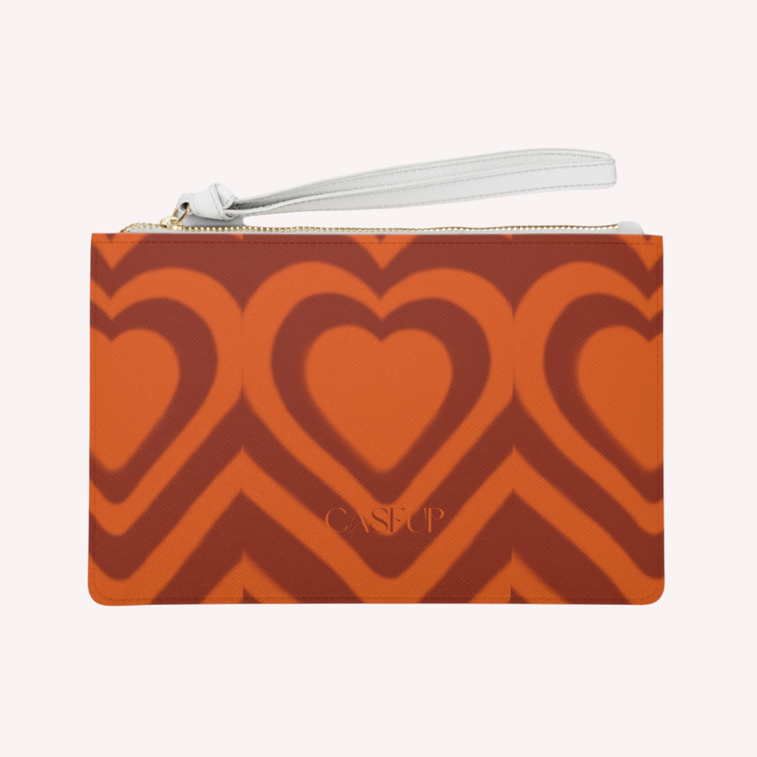 H E A R T - Clutch Bag